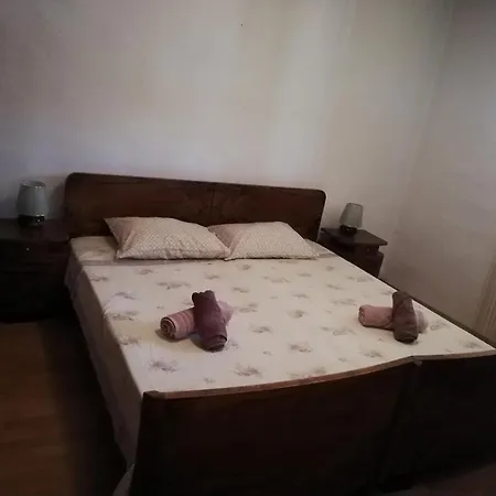 Old Istrian House,free Parking Apartman Galižana